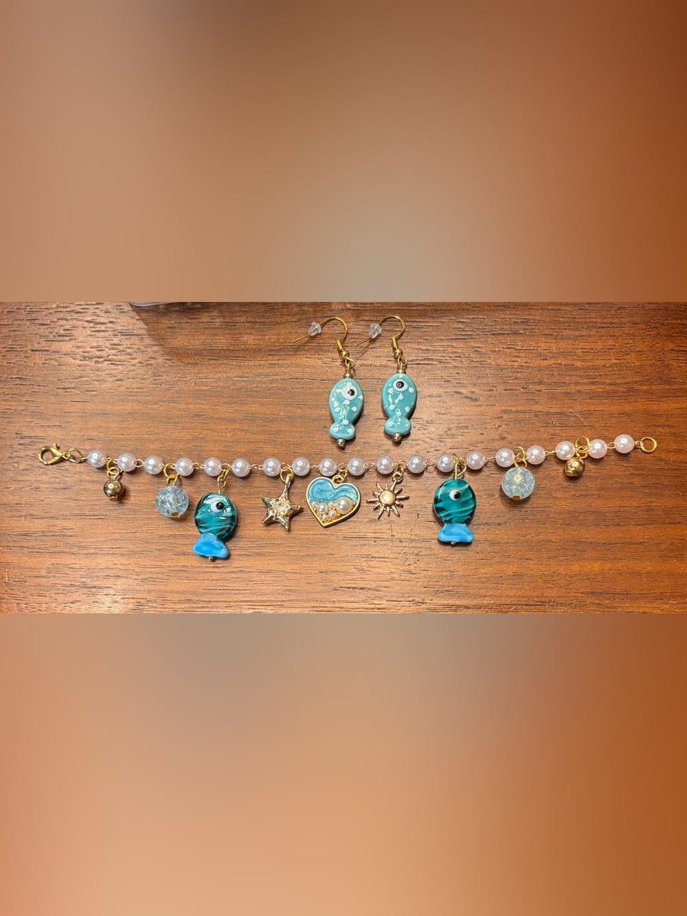 New Turquoise Fish Charm Pearl charm Bracelet & matching earrings